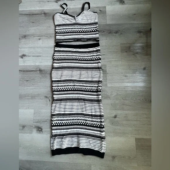 rachel zoe black and white dress RACHEL ZOE Black & White Floral Flutter